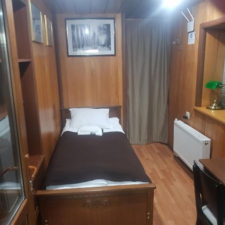 Guest House Tikhiy Dvorik Baku Ngoại thất bức ảnh